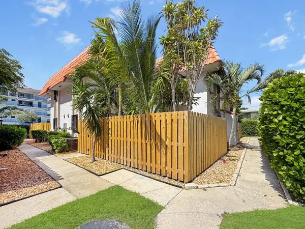Front elevation of 1251 S Federal HWY #114, Boca Raton FL, listed by Olivia Bardinelli with United Realty Group
